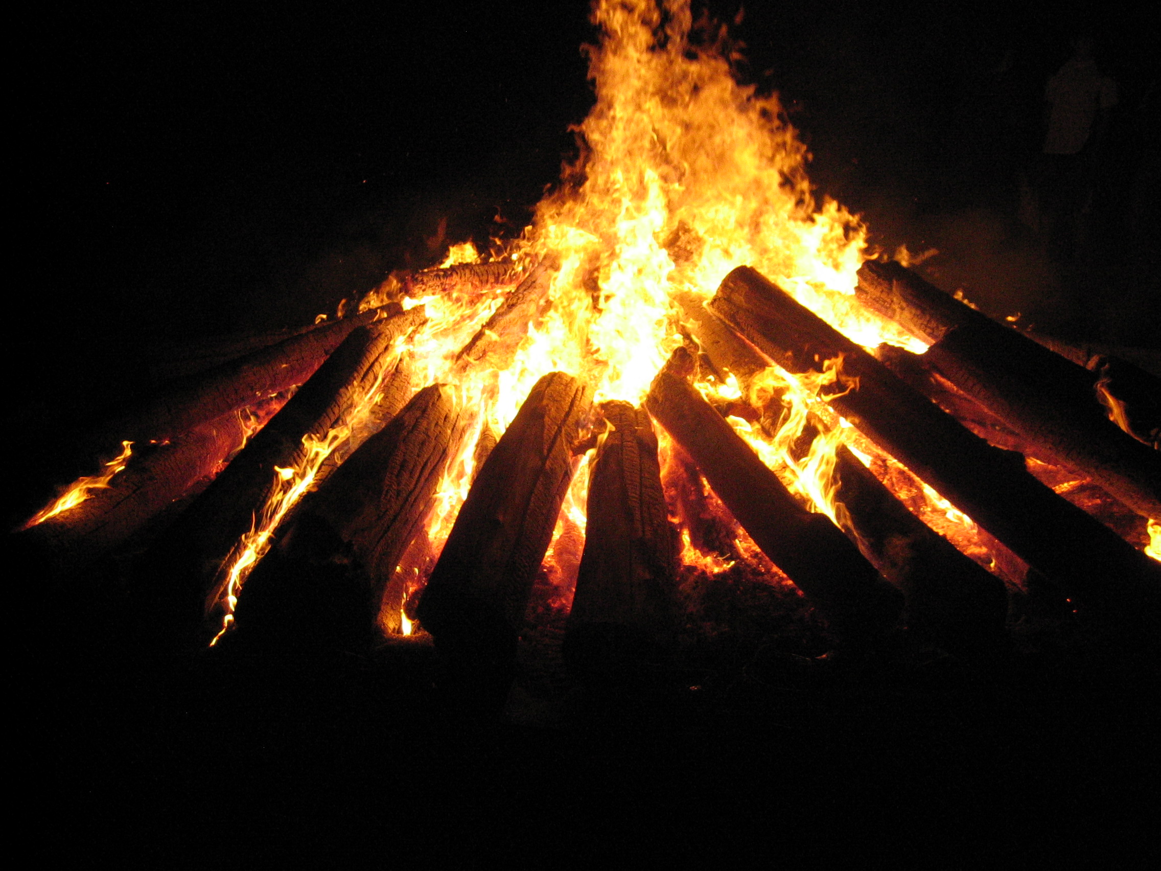 What’s Fall without a Bonfire? – The Moody Side of Life